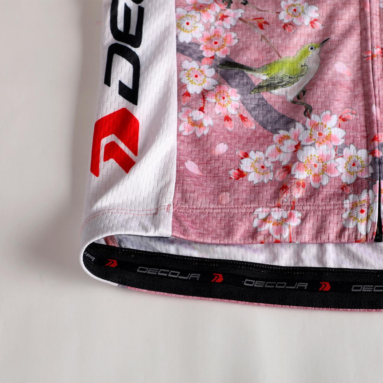 美品 DECOJA.(デコジャ) 梅の花柄 サイクルウェア 美品 DECOJA.(デコジャ) 梅の花柄 サイクルウェア